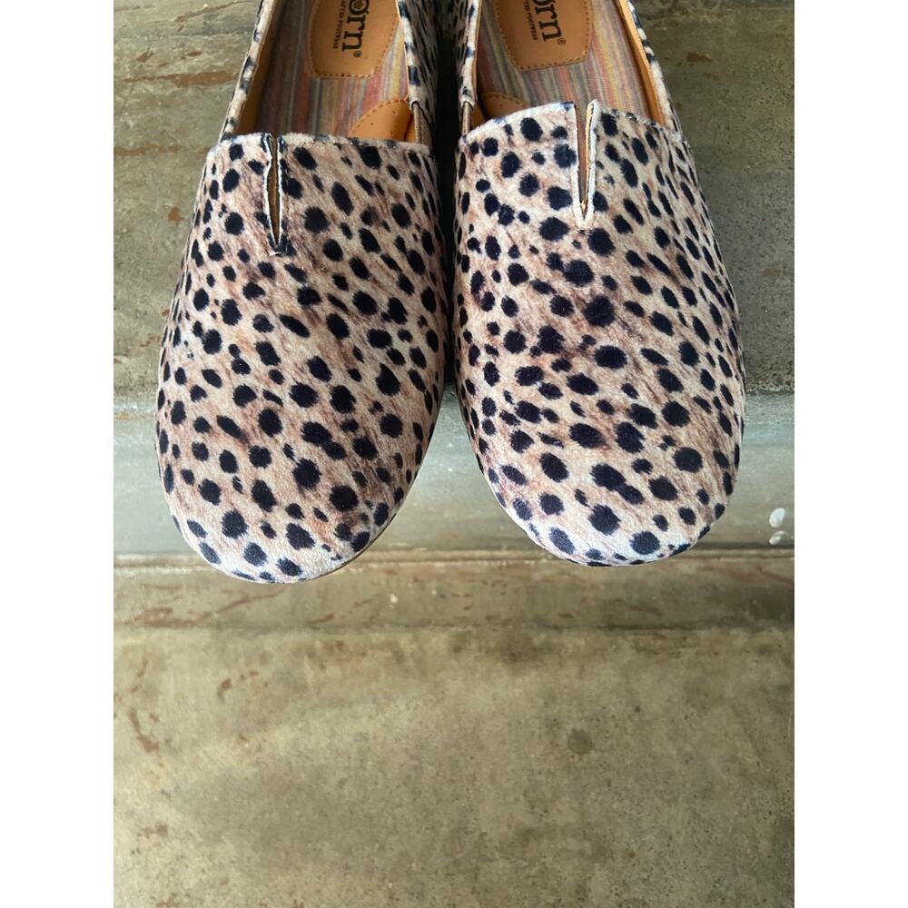 Born Serra leopard printed velvet slip on flat shoe - Picture 5 of 10